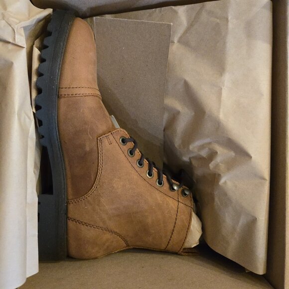 Men's Leather Boots NIB Portland Leather - Picture 3 of 6